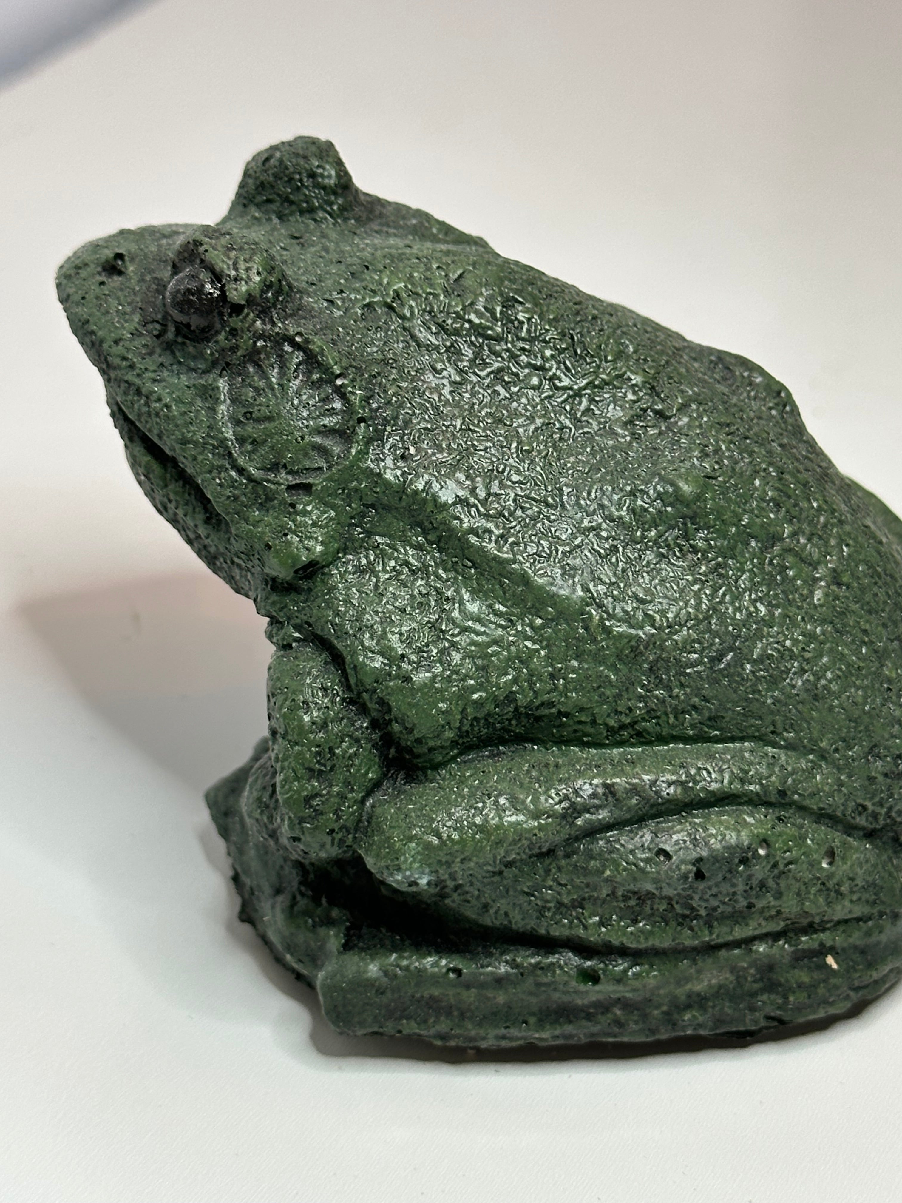 Frog: Small Statuary